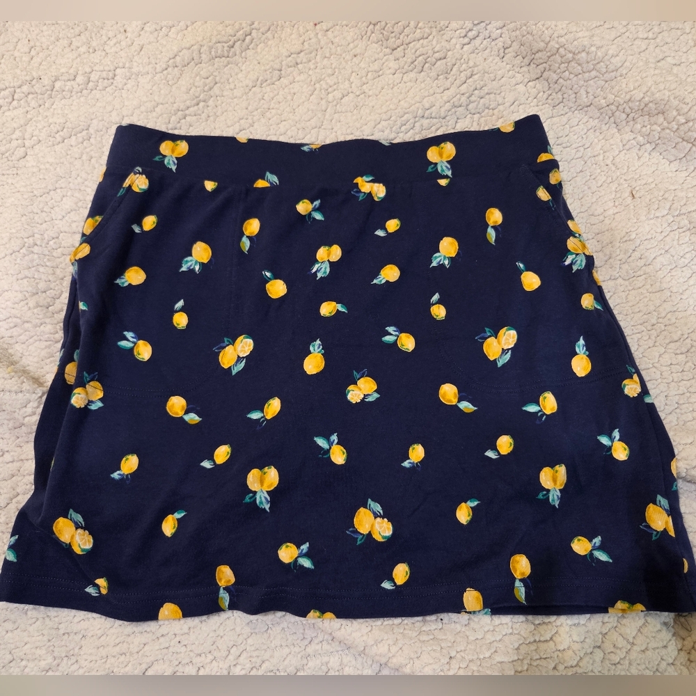 Lemon Print Navy Skort, Medium